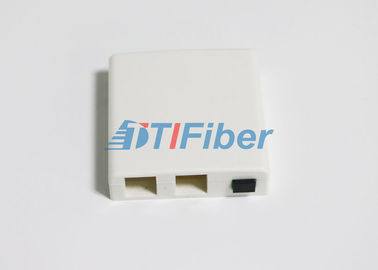 Network FTTH Fiber Optic Cable Termination Box Wall Mounted With Adapter / Pigtails